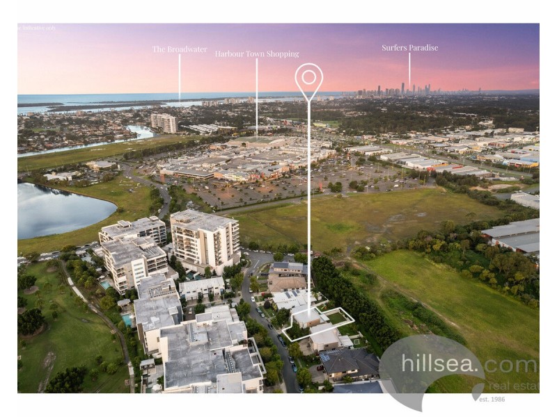 2/8 Compass Drive, Biggera Waters QLD 4216