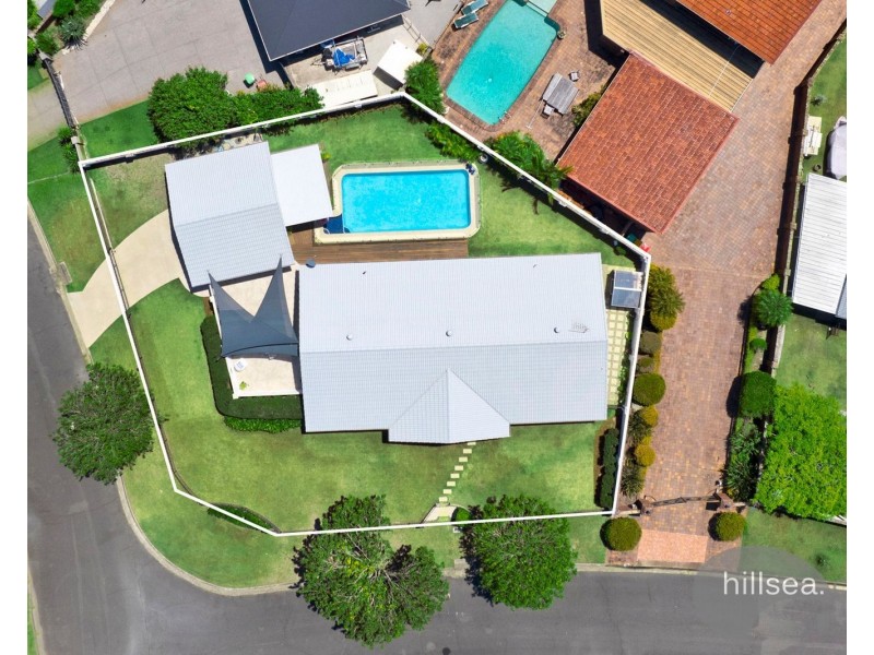 15 Salamau Street, Runaway Bay QLD 4216