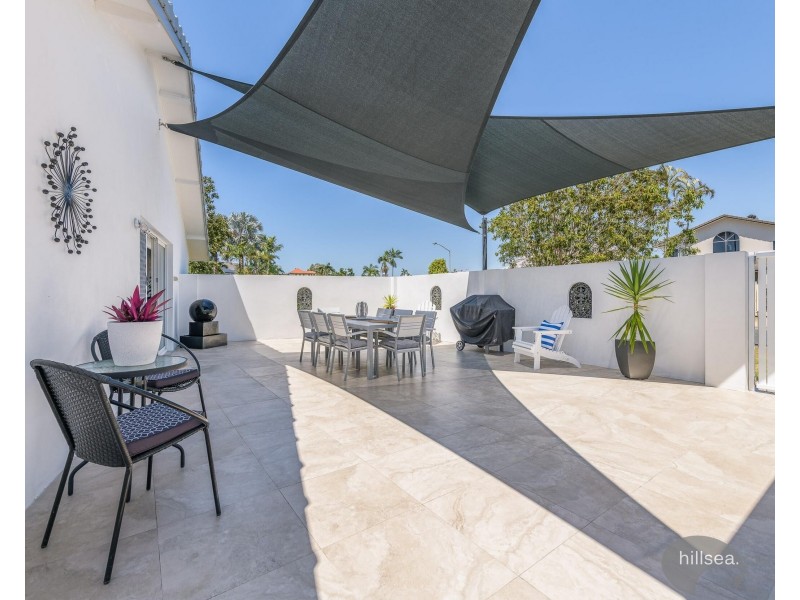 15 Salamau Street, Runaway Bay QLD 4216