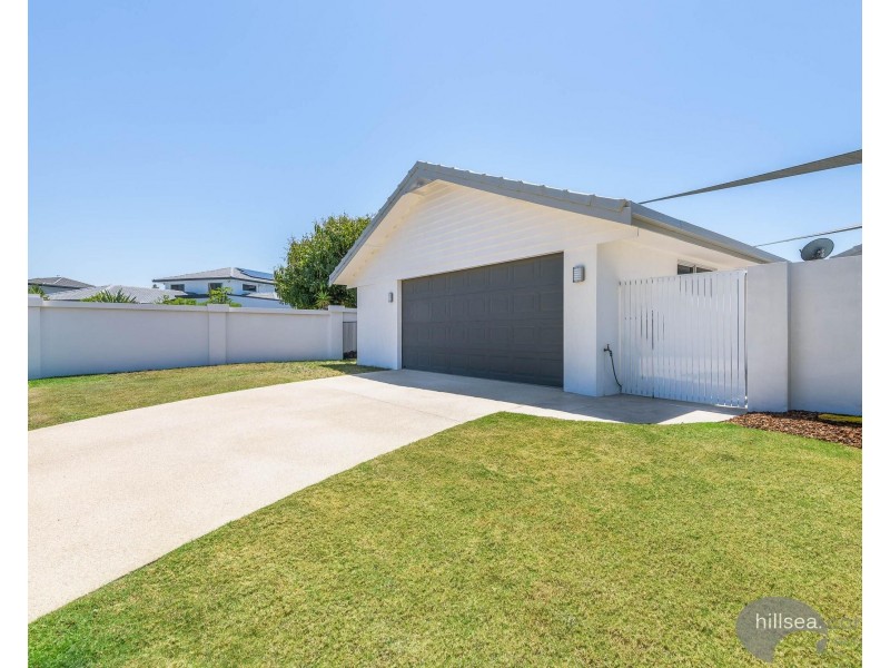 15 Salamau Street, Runaway Bay QLD 4216