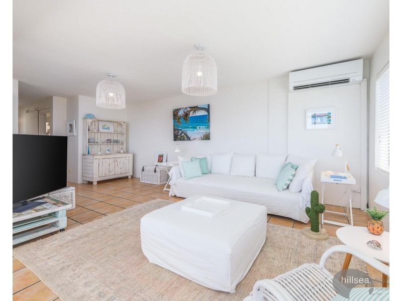 1/290 Marine Parade, Labrador QLD 4215