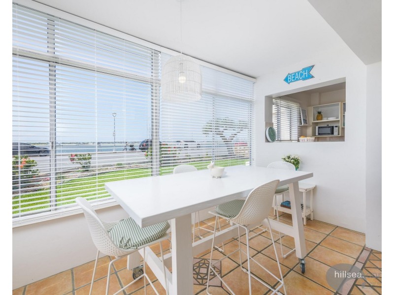 1/290 Marine Parade, Labrador QLD 4215