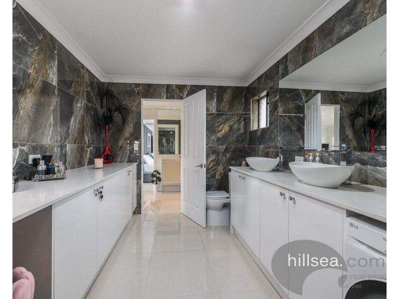 5/168 Frank Street, Labrador QLD 4215