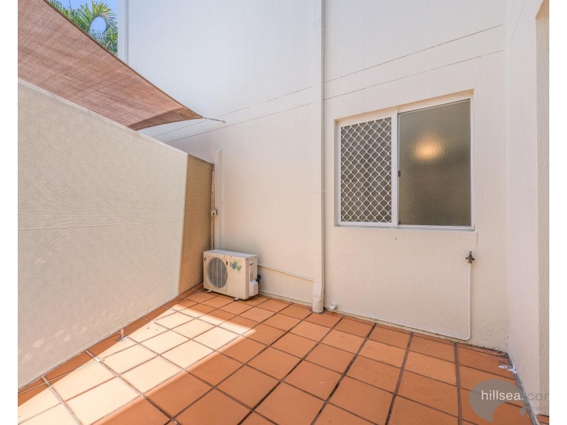 4/9-13 Madang Crescent, Runaway Bay QLD 4216