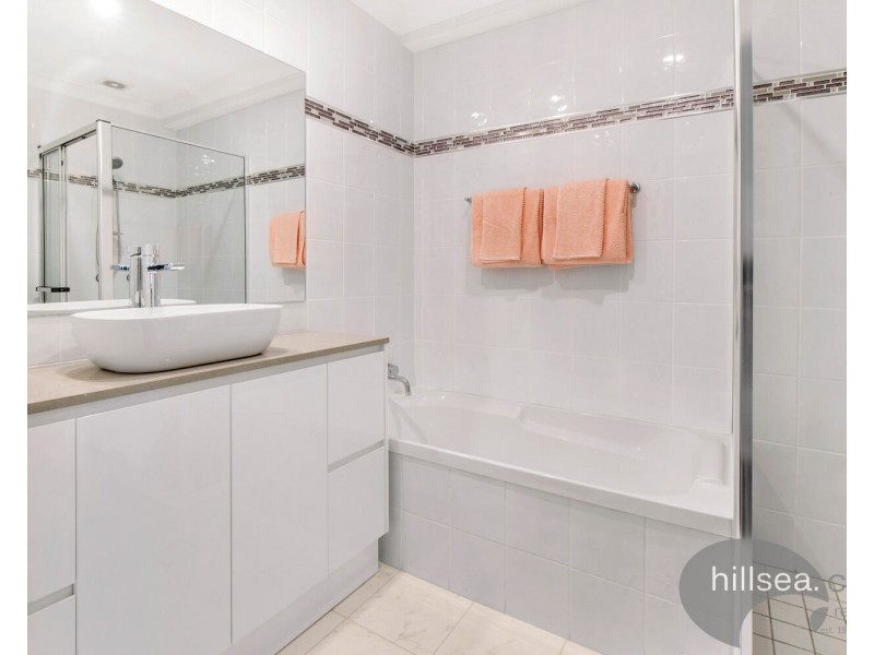 59/88-98 Limetree Parade, Runaway Bay QLD 4216