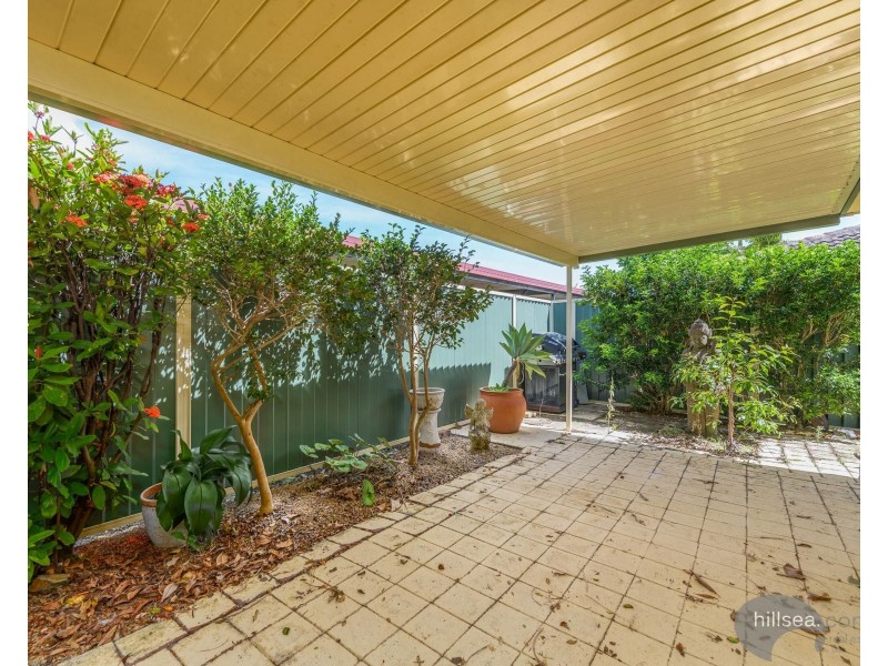 1/2 Coventry Court, Labrador QLD 4215