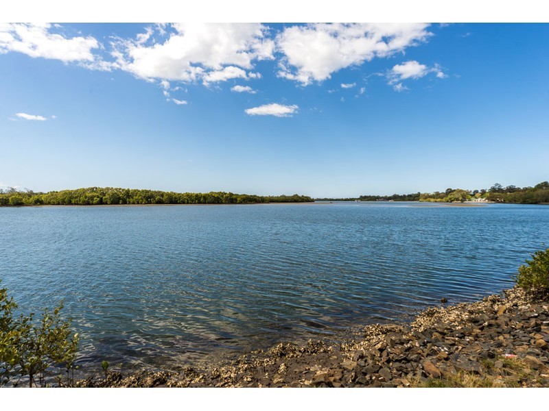 50 The Estuary, Coombabah QLD 4216