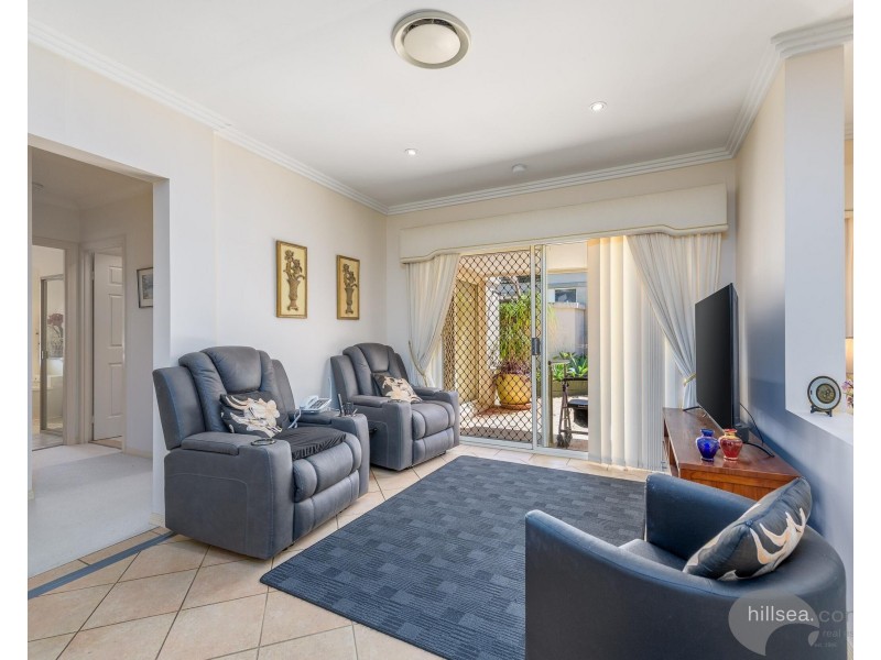 4/24 Abby Crescent, Ashmore QLD 4214