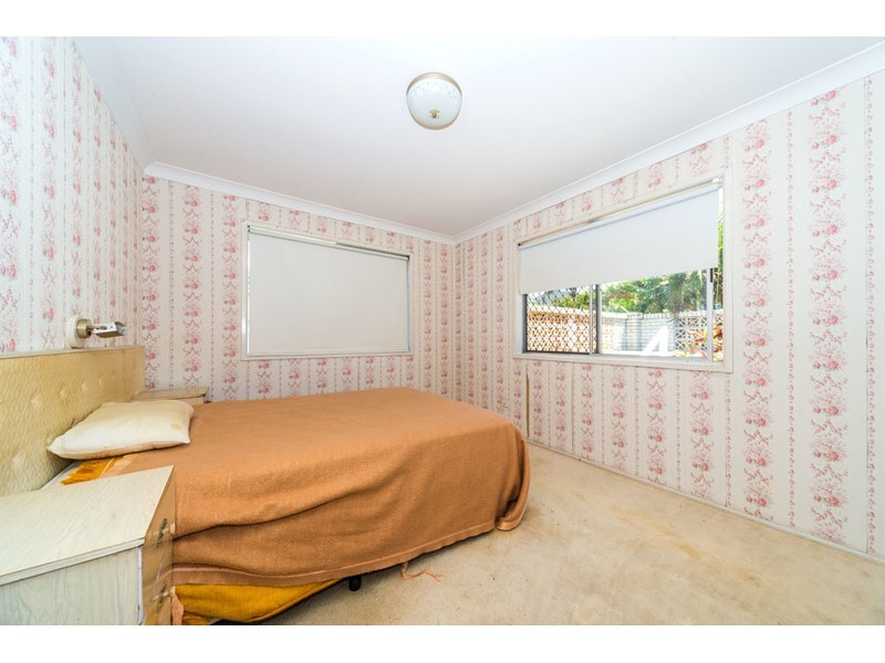 10 St Nicholas Street, Runaway Bay QLD 4216