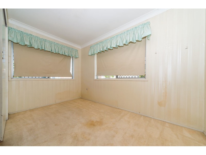 10 St Nicholas Street, Runaway Bay QLD 4216
