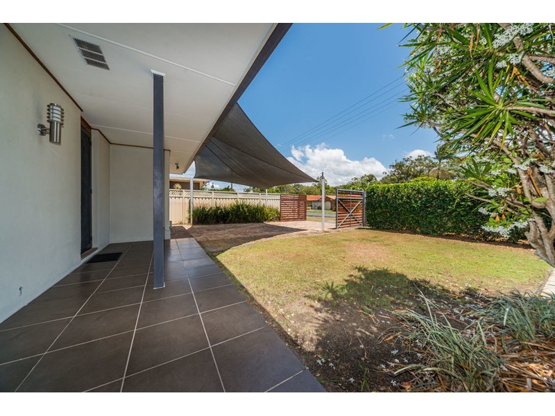 47 Deagon Drive, Runaway Bay QLD 4216