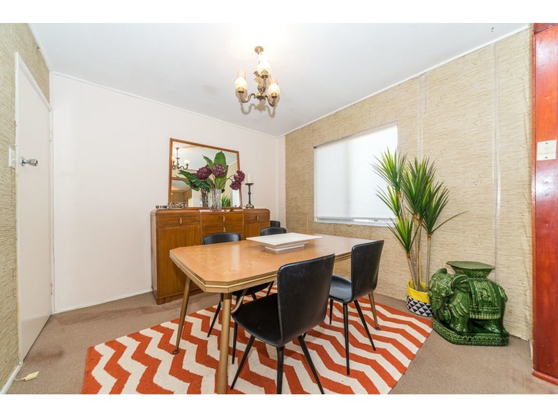 5 Drome Street, Runaway Bay QLD 4216