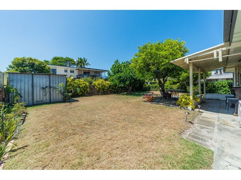 5 Drome Street, Runaway Bay QLD 4216