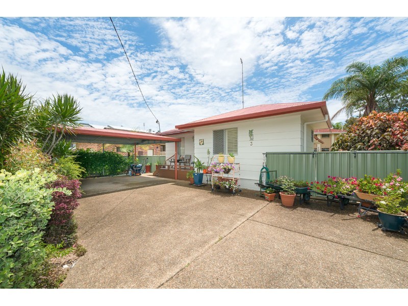 3 Sandy Court, Southport QLD 4215