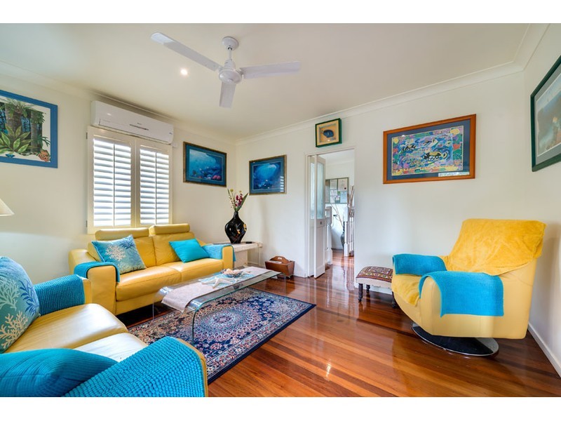 3 Sandy Court, Southport QLD 4215