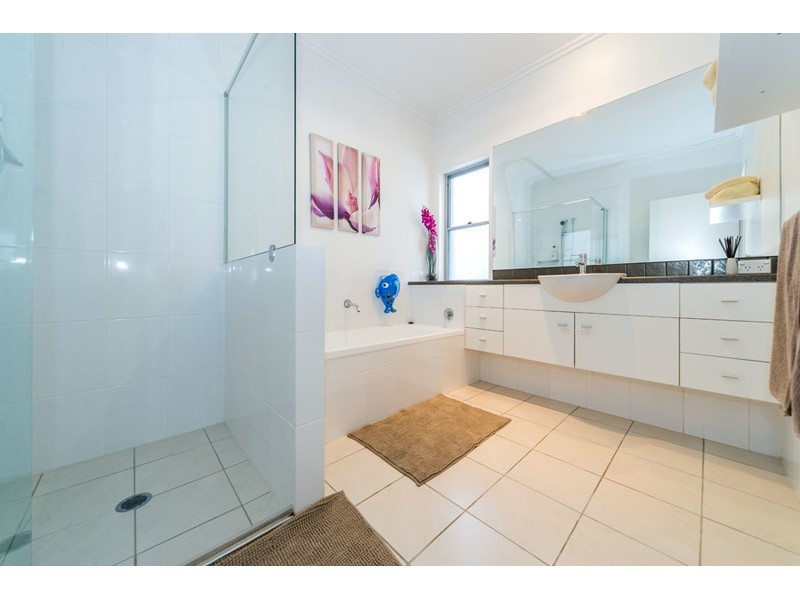 75/181 Lae Drive, Coombabah QLD 4216
