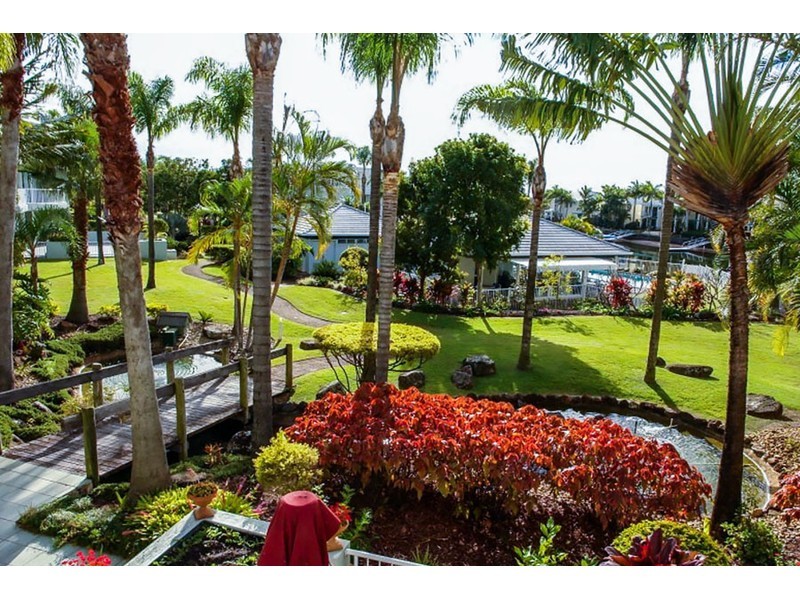 111/1 Lee Road, Runaway Bay QLD 4216