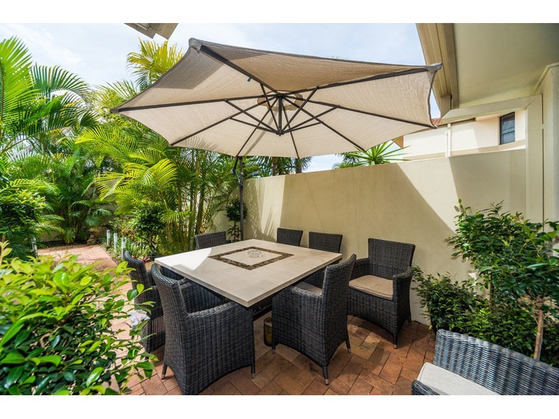 71/100 Morala Avenue, Runaway Bay QLD 4216