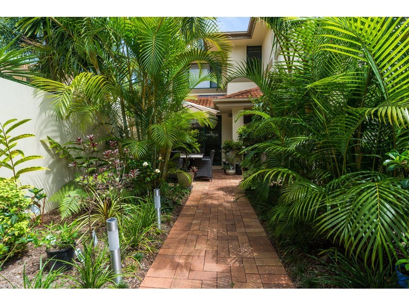 71/100 Morala Avenue, Runaway Bay QLD 4216