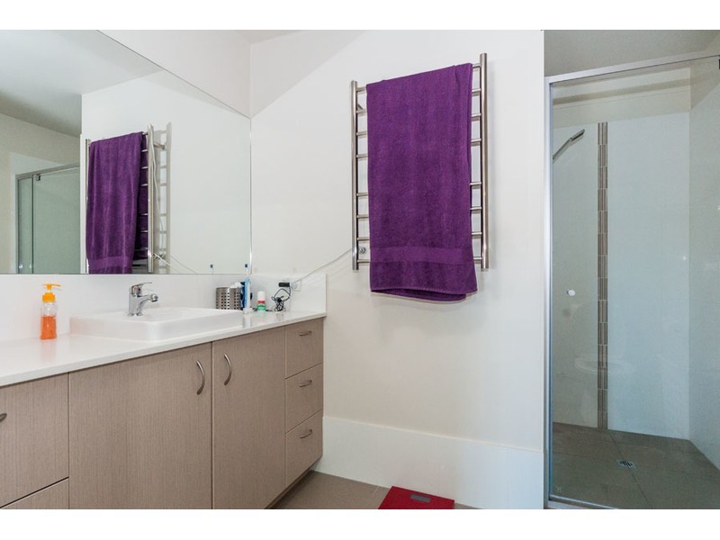 36 La Savinia Drive, Coombabah QLD 4216