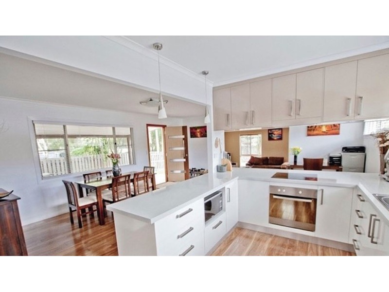 7 Bundarra Street, Coombabah QLD 4216