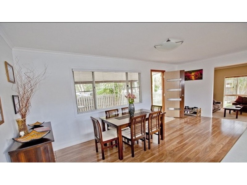 7 Bundarra Street, Coombabah QLD 4216