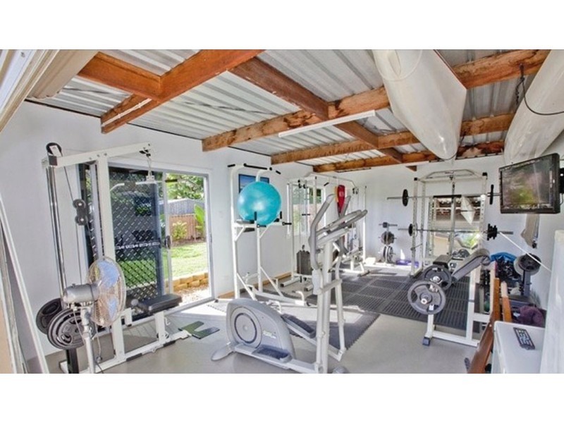 7 Bundarra Street, Coombabah QLD 4216