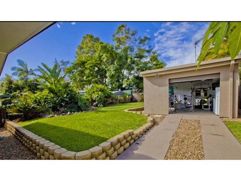 7 Bundarra Street, Coombabah QLD 4216