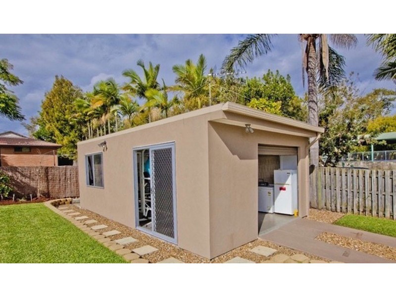 7 Bundarra Street, Coombabah QLD 4216