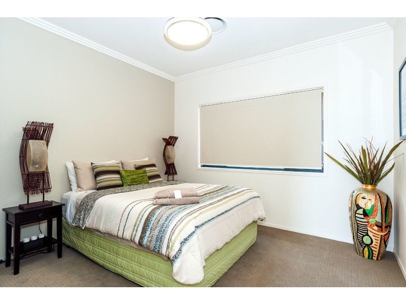 1/85 Bayview Street, Runaway Bay QLD 4216