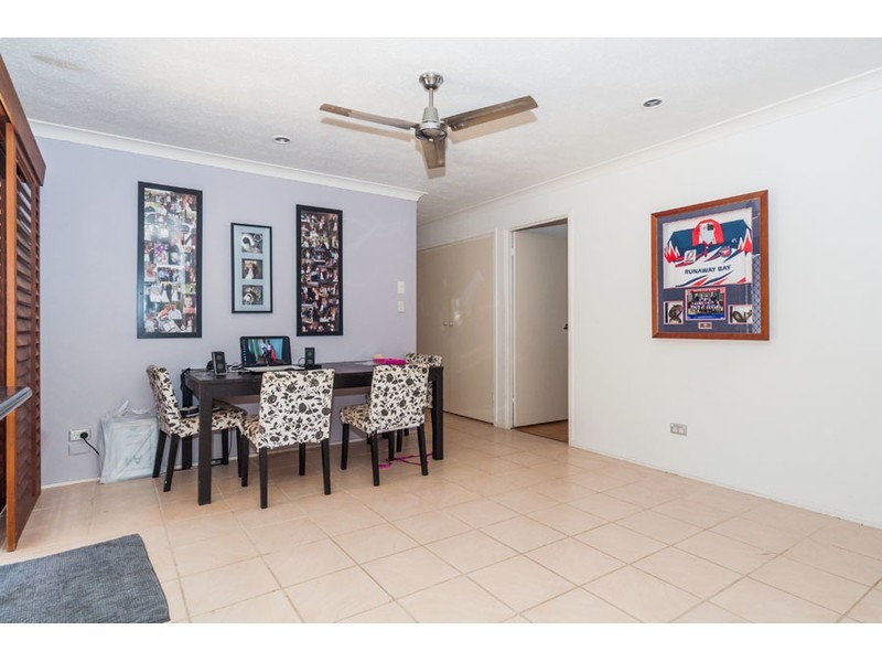 9 Burrinjuck Drive, Coombabah QLD 4216