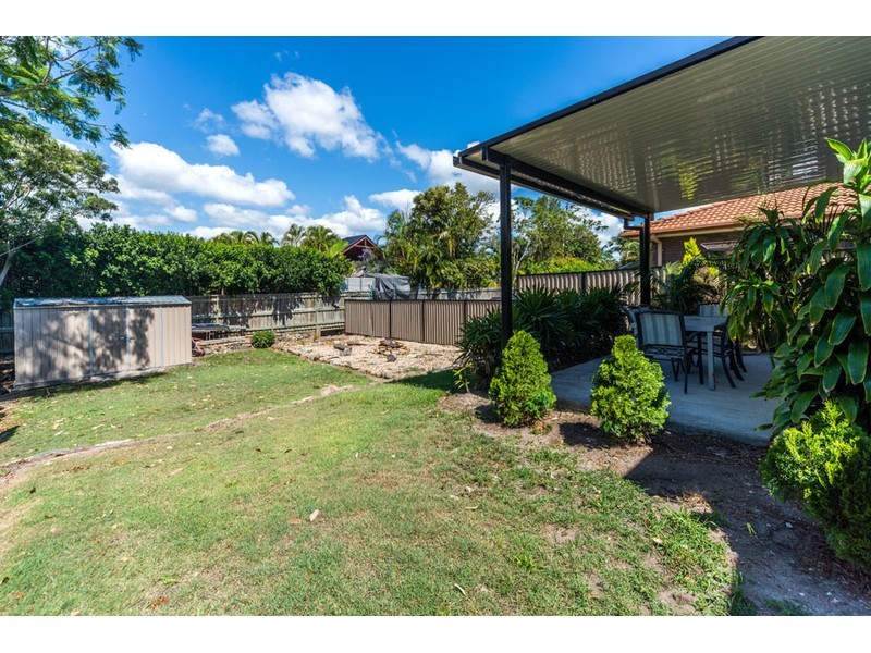 16 Medika Street, Runaway Bay QLD 4216