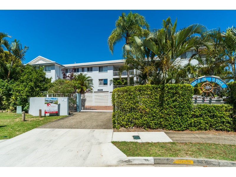 7/17 Canal Avenue, Runaway Bay QLD 4216