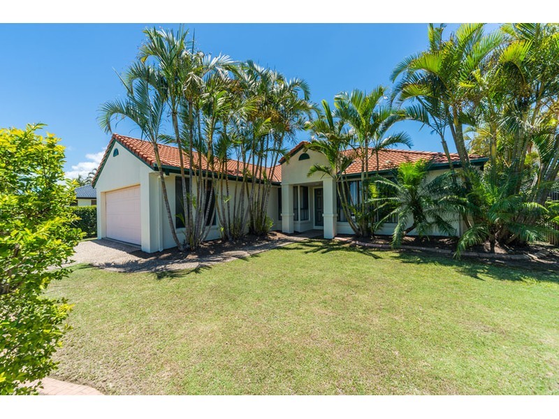 44b Sickle Avenue, Hope Island QLD 4212