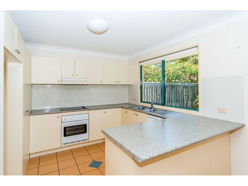 44b Sickle Avenue, Hope Island QLD 4212