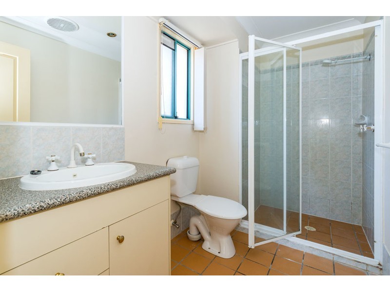 44b Sickle Avenue, Hope Island QLD 4212