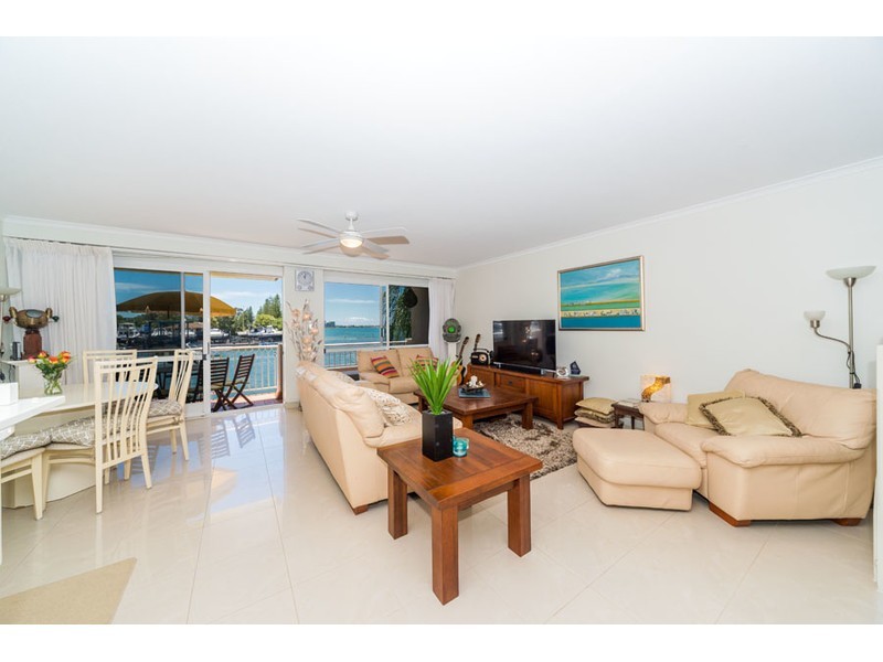 40/3 Marina Crescent, Hollywell QLD 4216