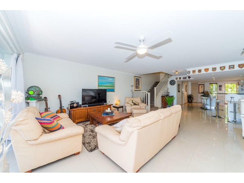 40/3 Marina Crescent, Hollywell QLD 4216