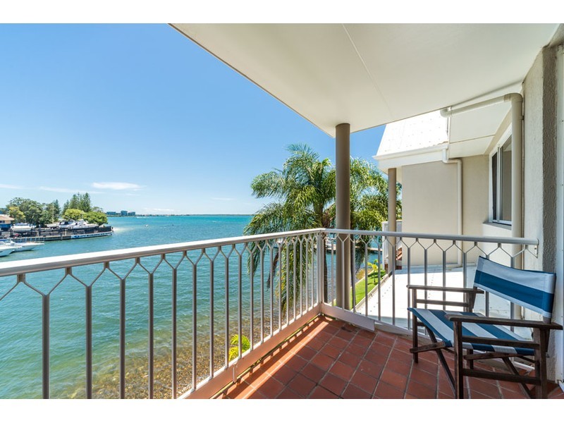 40/3 Marina Crescent, Hollywell QLD 4216