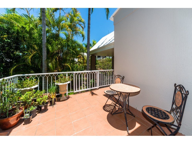 40/3 Marina Crescent, Hollywell QLD 4216