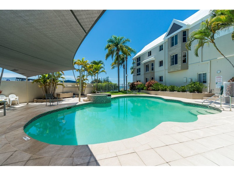 40/3 Marina Crescent, Hollywell QLD 4216