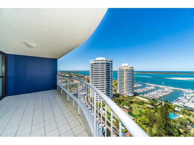 66/21 Bayview Street, Runaway Bay QLD 4216