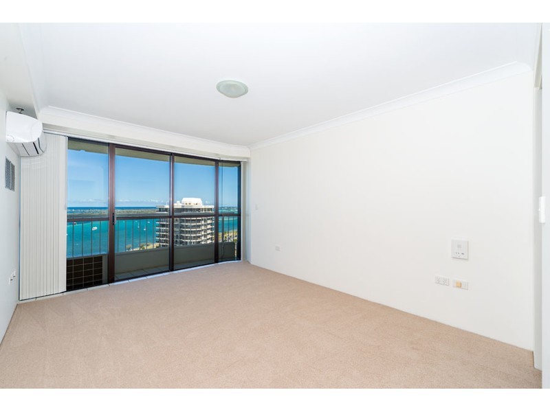 66/21 Bayview Street, Runaway Bay QLD 4216