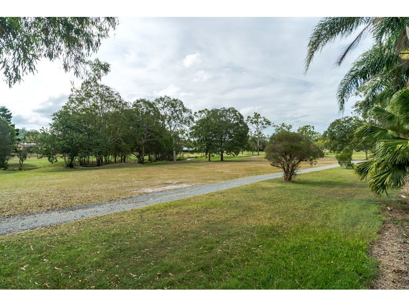 38 Stretton Drive, Helensvale QLD 4212