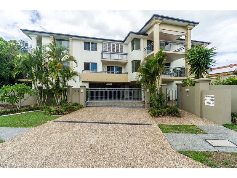 7/12 Oleander Avenue, Biggera Waters QLD 4216