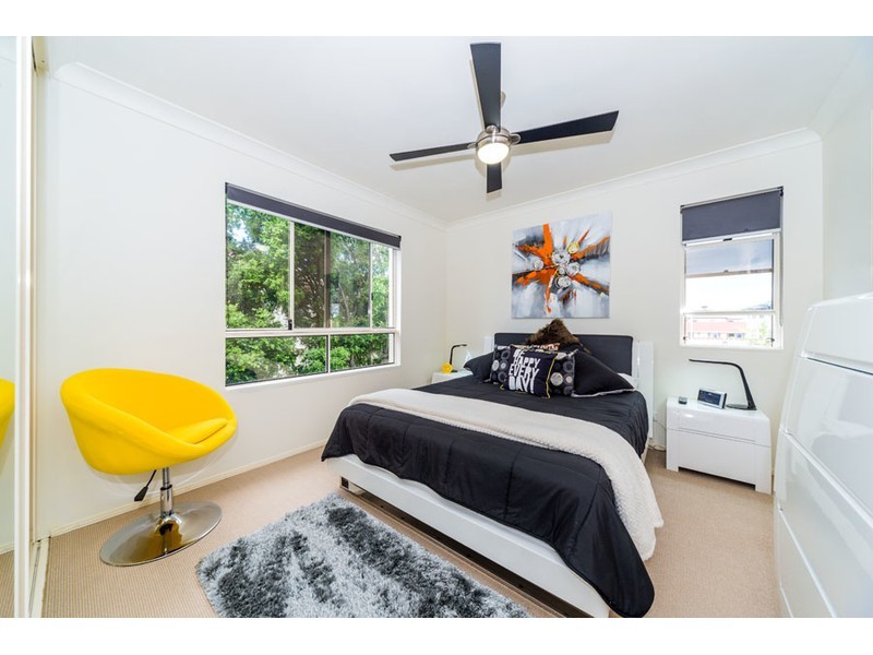 7/12 Oleander Avenue, Biggera Waters QLD 4216