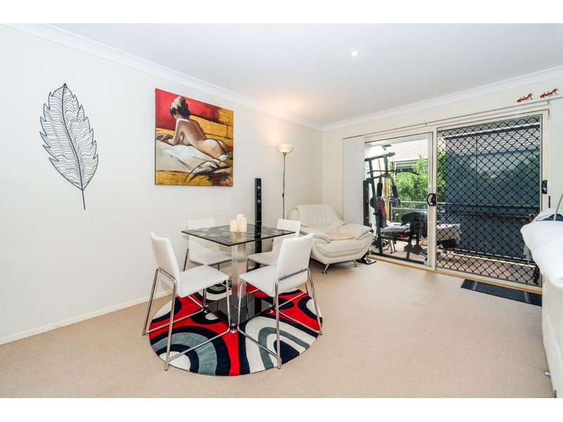 7/12 Oleander Avenue, Biggera Waters QLD 4216