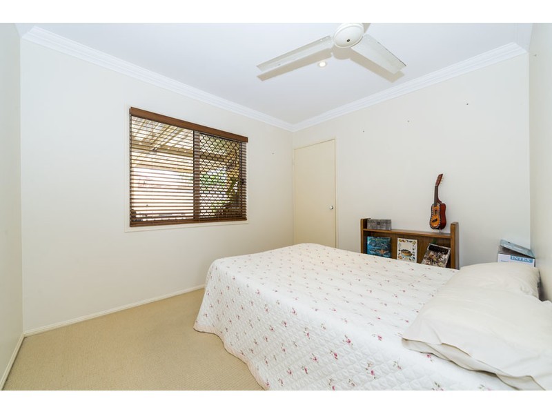 22 Jacaranda Avenue, Hollywell QLD 4216