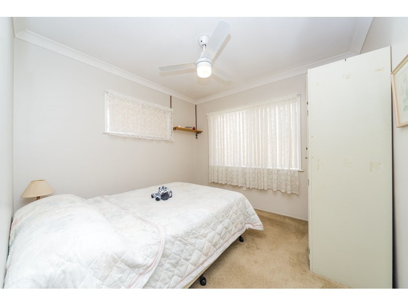 17 Kilmartin Esplanade, Biggera Waters QLD 4216