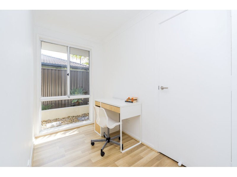 6 Sundown Drive, Paradise Point QLD 4216